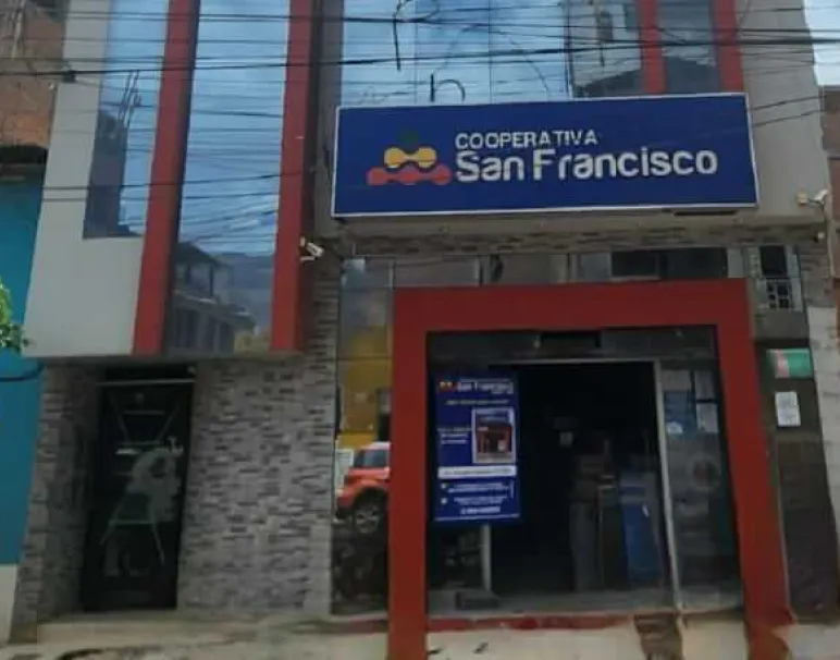 Fachada de Oficina Especial Permanente Amarilis